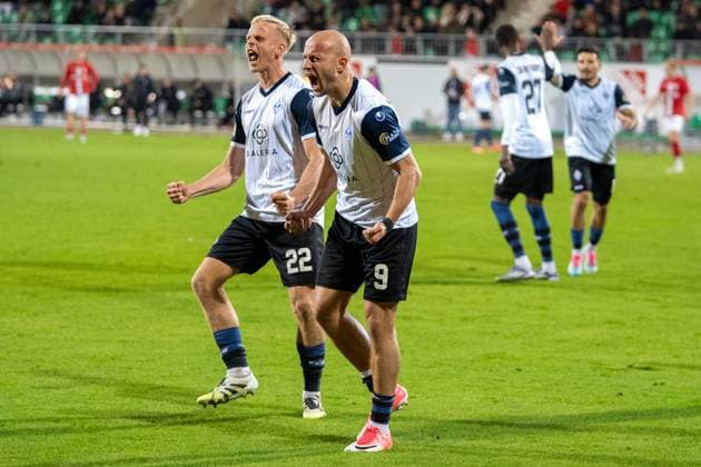 Germany Soccer 3 Liga, 9 Matchday 2025 2026, TSV Havelse Waldhof Mannheim on 30 09 in Hannover Eilenriede Stadion Felix Lohkemper Waldhof Mannheim 9 Goal celebration to 0 2 Copyright: xSvenxHeidmannx