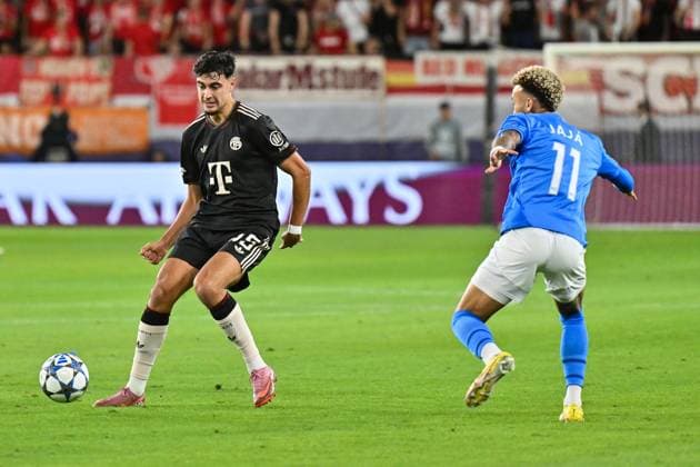 UEFA Champions League Paphos FC FC Bayern München 30 09 2025 in duel Aleksandar PAVLOVIC FC Bayern Muenchen 45 and JAJA Paphos FC 11 duel UEFA Champions League Paphos FC FC Bayern München Alphamega Stadium on 30 09 2025 Copyright: xBEAUTIFULxSPORTS Goldbergx