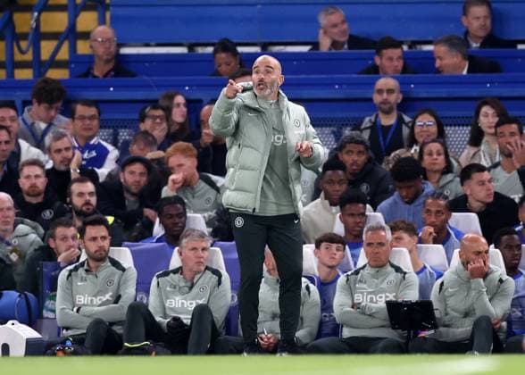 London, England, 30th September 2025. Enzo Maresca manager of Chelsea during the Chelsea vs Benfica UEFA Champions League match at Stamford Bridge, London. Picture credit should read: David Klein Sportimage EDITORIAL USE ONLY. No use with unauthorised audio, video, data, fixture lists, club league logos or live services. Online in-match use limited to 120 images, no video emulation. No use in betting, games or single club league player publications. SPI_006_DK_Chelsea_Benfica SPI-4176-0006