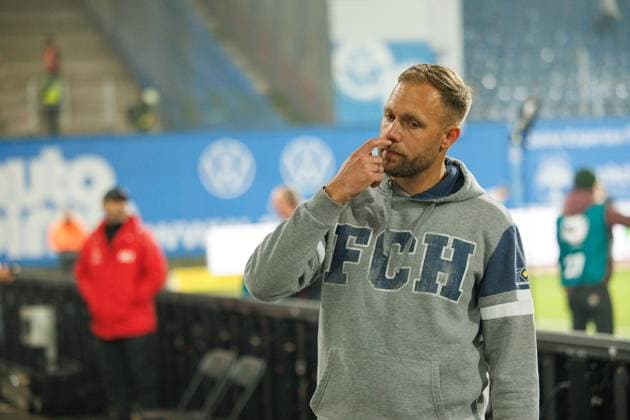 Coach Daniel Brinkmann Rostock after the match is disappointed, angry, frustrated, pissed GER, FC Hansa Rostock vs FC Energie Cottbus, Football, Men, 3 League, Matchday 09, Season 2025 2026, 30 09 2025 Rostock Ostseestadion Mecklenburg Vorpommern Germany
