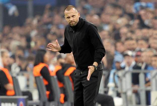 Olympique de Marseille v AFC Ajax - UEFA Champions League 2025 26 League Phase MD2 John Heitinga Head Coach of Ajax on the side line during the UEFA Champions League 2025 26 League Phase MD2 match between Olympique de Marseille and AFC Ajax at Stade de Marseille on September 30, 2025 in Marseille, France. Marseille Stade de Marseille France France Copyright: xNealxSimpson Sportsphoto APLx 14136622