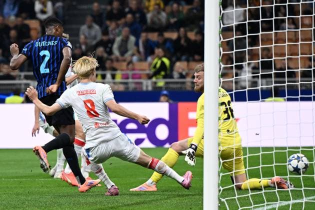 Db Milano 30 09 2025 - Champions League Inter-Slavia Praga foto Daniele Buffa Image nella foto: gol Denzel Dumfries 