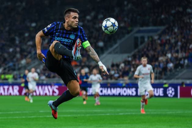 Lautaro Martinez of FC Internazionale seen in action during UEFA Champions League 2025 26 League Phase - Matchday2 football match between FC Internazionale and SK Slavia Praha at San Siro Stadium  Copyright: xFabrizioxCarabelli IPAxSportx xipa-agency.netx xx IPA_65974769 IPA_Agency_IPA65974769