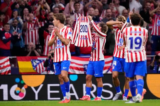 Atletico de Madrid v Eintracht Frankfurt - UEFA Champions League 2025 26 League Phase MD2 Antoine Griezmann second striker of Atletico de Madrid and France celebrates after scoring his sides first goal during the UEFA Champions League 2025 26 League Phase MD2 match between Atletico de Madrid and Eintracht Frankfurt at Estadio Metropolitano on September 30, 2025 in Madrid, Spain. Madrid Spain  Copyright: xJosexBretonx originalFilename:bretonhernandez-atletico250930_np3Yt.jpg