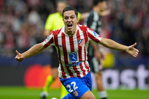 ATLETICO DE MADRID v EINTRACHT FRANKFURT. CHAMPIONS LEAGUE 2025 2026. ROUND 2 MATCH. Atletico de Madrid s Giacomo Raspadori celebrates goal during Champions League 2025 2026, Round 2 match. September 30 ,2025. (ALTERPHOTOS Acero) MadridSpain  Copyright: xAcerox