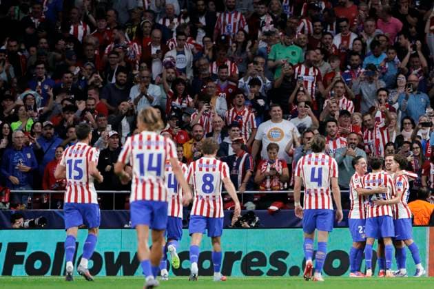 UEFA champions league - Atletico de Madrid vs Eintracht MADRID,SPAIN - 30 September:Several player of Atletico de Madrid celebrates a goal during UEFA champions league 2025 26 match between Atletico de Madrid and Eintracht at Riyadh Air Metropolitano Stadium. (Photo by Guillermo Martinez) Madrid Riyadh Air Metropolitano Stadium Spain Copyright: xGuillermoxMartinezx