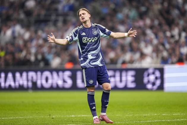 MARSEILLE , 30-09-2025 , Stade Velodrome , season 2025 2026 , UEFA Champions League football , League phase Matchday 2 , match between Olympique de Marseille and Ajax , picture shows Ajax player Kenneth Taylor Olympique de Marseille - Ajax  x31296789x Copyright: