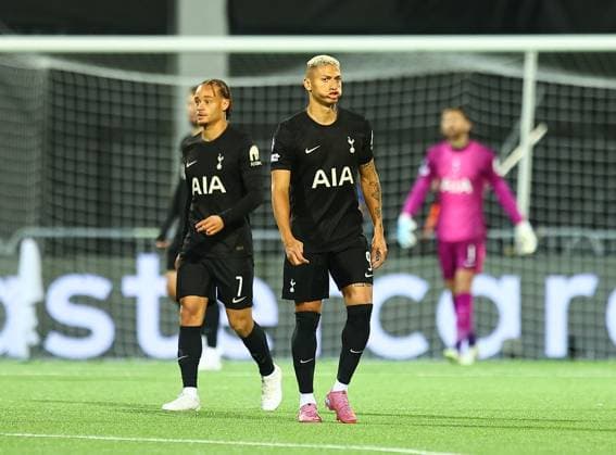Richarlison of Tottenham Hotspur reacts after concedind second goal FK Bodo Glimt v Tottenham Hotspur, UEFA Champions League, Group Stage, Football, Aspmyra Stadion, Bodo, Norway - 30 Sep 2025Bodo Aspmyra Stadion Norway EDITORIAL USE ONLY No use with unauthorised audio, video, data, fixture lists, club league logos or live services. Online in-match use limited to 120 images, no video emulation. No use in betting, games or single club league player publications.  Copyright: xMichaelxZemanek Shutterstockx 15504026ai