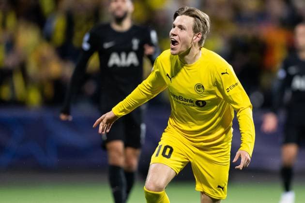 250930 Jens Petter Hauge of Bodo Glimt celebrates after 2 0 during the UEFA Champions League football match between Bodo Glimt and Tottenham on September 30, 2025 in Bodo Photo Marius Simensen BILDBYRAN COP 238 MM0044 bbeng football fotball fotboll soccer uefa champions league mesterligaen bodo glimt tottenham hotspur spurs jubel  Copyright: MARIUSxSIMENSEN BB250930ZO010