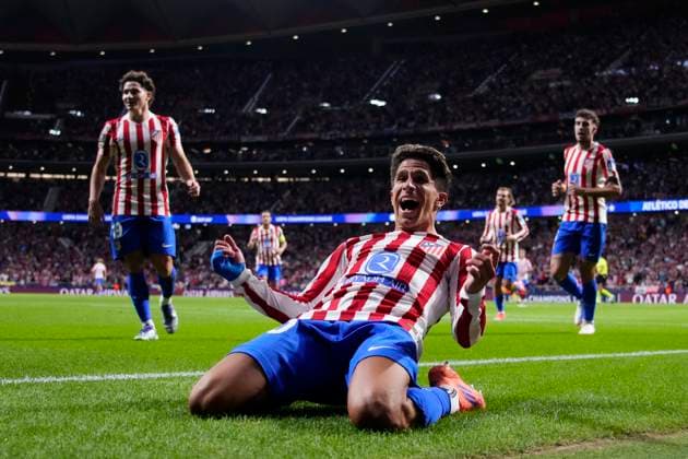 Atletico de Madrid v Eintracht Frankfurt - UEFA Champions League 2025 26 League Phase MD2 Giuliano Simeone centre-forward of Atletico de Madrid and Argentina celebrates after scoring his sides first goal during the UEFA Champions League 2025 26 League Phase MD2 match between Atletico de Madrid and Eintracht Frankfurt at Estadio Metropolitano on September 30, 2025 in Madrid, Spain. Madrid Spain  Copyright: xJosexBretonx originalFilename:bretonhernandez-atletico250930_npDe4.jpg