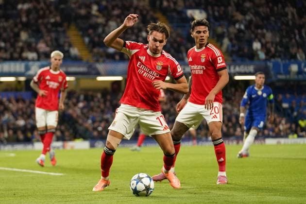 Chelsea FC v SL Benfica, Champions League Amar Dedic of Benfica during the Chelsea FC v SL Benfica UEFA Champions League Round One League Stage match at Stamford Bridge, London, England, United Kingdom on 30 September 2025 Credit: Dylan Hepworth Every Second Media Editorial use only. All images are copyright Every Second Media Limited. No images may be reproduced without prior permission. Copyright: xIMAGO EveryxSecondxMediax ESM-1604-0076 DylanxHepworthx xEveryxSecondxMediax