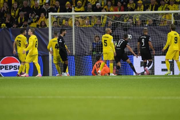 UEFA Champions League 2025 2026 Bodo Glimt Tottenham Bodo 20250930 Tottenham s Micky van de Ven scores on Bodo Glimt s goalkeeper Nikita Haikin during the Champions League match between Bodo Glimt and Tottenham at Aspmyra Stadium Photo Lise Aserud NTB Bodo Norway EDITORIAL USE ONLY RESTRICTED USE FOR BETTING COMPANIES  Copyright: xLisexAserudx xNTBx