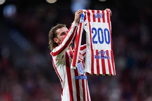September 30, 2025, Madrid, Madrid, Spain: Antoine Griezmann of Atletico de Madrid celebrates a goal during the UEFA Champions League 2025 26 League Phase MD2 match between Atletico de Madrid and Eintracht Frankfurt at Riyadh Air Metropolitano on September 30, 2025, in Madrid, Spain. Madrid Spain - ZUMAa181 20250930_zaa_a181_236 Copyright: xDennisxAgyemanx