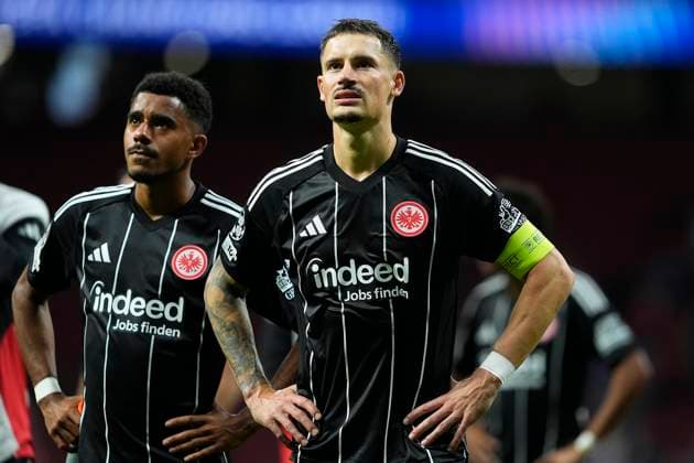 ATLETICO DE MADRID v EINTRACHT FRANKFURT. CHAMPIONS LEAGUE 2025 2026. ROUND 2 MATCH. Eintracht Frankfurt s Ansgar Knauff (l) and Robin Koch dejected after Champions League 2025 2026, Round 2 match. September 30 ,2025. (ALTERPHOTOS Acero) MadridSpain  Copyright: xAcerox