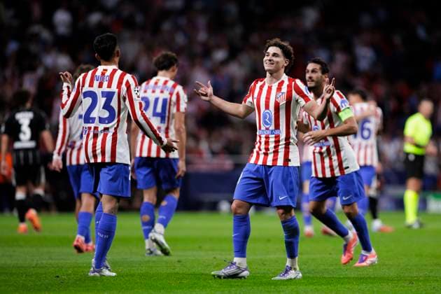 UEFA champions league - Atletico de Madrid vs Eintracht MADRID,SPAIN - 30 September: Julian Alvarez of Atletico de Madrid celebrates a goal during UEFA champions league 2025 26 match between Atletico de Madrid and Eintracht at Riyadh Air Metropolitano Stadium. (Photo by Guillermo Martinez) Madrid Riyadh Air Metropolitano Stadium Spain Copyright: xGuillermoxMartinezx