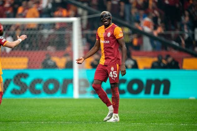 Galatasaray-v-Liverpool-UCL Victor Osimhen of Galatasaray SK celebrates his team s first goal during the UEFA Champions League match between Galatasaray and Liverpool at the Rams Park on September 30, 2025 Istanbul Istanbul Turkey Copyright: xYagizxGurtugx