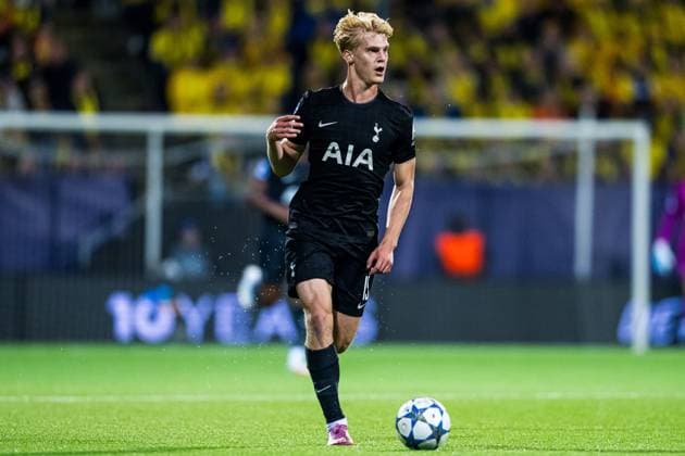 250930 Lucas Bergvall of Tottenham Hotspur during the UEFA Champions League football match between Bodo Glimt and Tottenham on September 30, 2025 in Bodo Photo Marius Simensen BILDBYRAN Cop 238 MM0044 bbeng bodo glimt football fotball fotboll mesterligaen soccer spurs tottenham hotspur uefa champions league  Copyright: MARIUSxSIMENSEN BB250930ZJ012