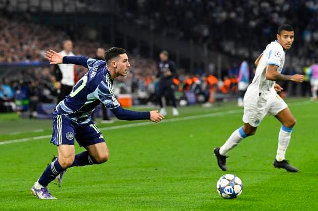 FOOTBALL : Olympique de Marseille VS AFC Ajax Amsterdam - Champions League - 30 09 2025 Oscar Gloukh (AFC Ajax) - Champions League match between Olympique de Marseille and AFC Ajax Amsterdam on September 30, 2025 at the Orange Velodrome Stadium in Marseille. MarseilleFrance  Copyright: xWilliamxCannarellax