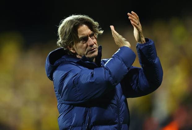 Thomas Frank manager of Tottenham Hotspur applauds the fans after the match FK Bodo Glimt v Tottenham Hotspur, UEFA Champions League, Group Stage, Football, Aspmyra Stadion, Bodo, Norway - 30 Sep 2025Bodo Aspmyra Stadion Norway EDITORIAL USE ONLY No use with unauthorised audio, video, data, fixture lists, club league logos or live services. Online in-match use limited to 120 images, no video emulation. No use in betting, games or single club league player publications.  Copyright: xMichaelxZemanek Shutterstockx 15504026az