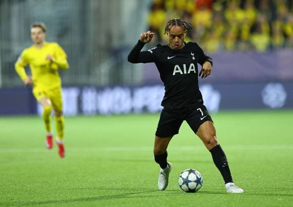 Xavi Simons of Tottenham Hotspur FK Bodo Glimt v Tottenham Hotspur, UEFA Champions League, Group Stage, Football, Aspmyra Stadion, Bodo, Norway - 30 Sep 2025Bodo Aspmyra Stadion Norway EDITORIAL USE ONLY No use with unauthorised audio, video, data, fixture lists, club league logos or live services. Online in-match use limited to 120 images, no video emulation. No use in betting, games or single club league player publications.  Copyright: xMichaelxZemanek Shutterstockx 15504026bq