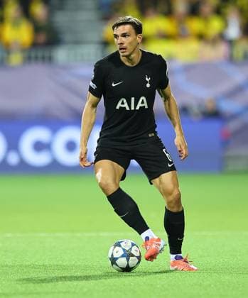 Joao Palhinha of Tottenham Hotspur FK Bodo Glimt v Tottenham Hotspur, UEFA Champions League, Group Stage, Football, Aspmyra Stadion, Bodo, Norway - 30 Sep 2025Bodo Aspmyra Stadion Norway EDITORIAL USE ONLY No use with unauthorised audio, video, data, fixture lists, club league logos or live services. Online in-match use limited to 120 images, no video emulation. No use in betting, games or single club league player publications.  Copyright: xMichaelxZemanek Shutterstockx 15504026ca