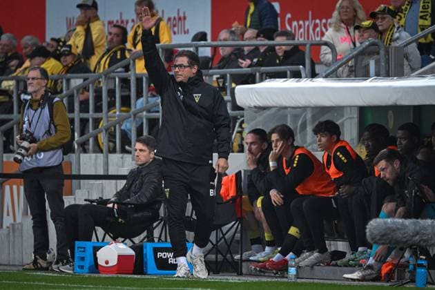 Germany, Football, 3 Liga, Matchday 9, 2025 2026, TSV Alemannia Aachen vs FC Erzgebirge Aue, 30 09 2025, Tivoli, Aachen, Germany, Benedetto Muzzicato Coach, Alemannia Aachen Copyright: xMarkusxVerwimpx