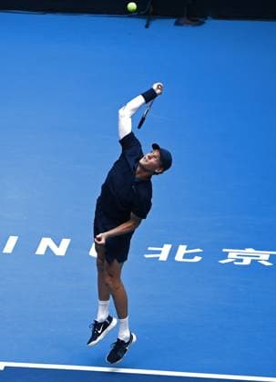 (251001) -- BEIJING, Oct. 1, 2025 -- Jannik Sinner serves during the men s singles final match between Jannik Sinner of Italy and Learner Tien of the United States at 2025 China Open tennis tournament in Beijing, China, Oct. 1, 2025. ) (SP)CHINA-BEIJING-TENNIS-CHINA OPEN-MEN S SINGLES-FINAL(CN) HuxJingwen 