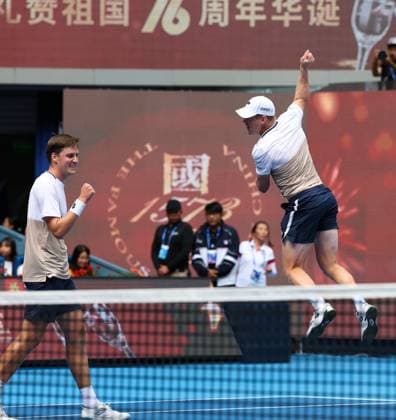 (251001) -- BEIJING, Oct. 1, 2025 -- Harri Heliovaara(R) Henry Patten celebrate after winning the men s doubles final match between Harri Heliovaara(Finland) Henry Patten (Britain) and Karen Khachanov Andrey Rublev of Russia at 2025 China Open tennis tournament in Beijing, China, Oct. 1, 2025. ) (SP)CHINA-BEIJING-TENNIS-CHINA OPEN-MEN S DOUBLES-FINAL(CN) DuxXinyi 