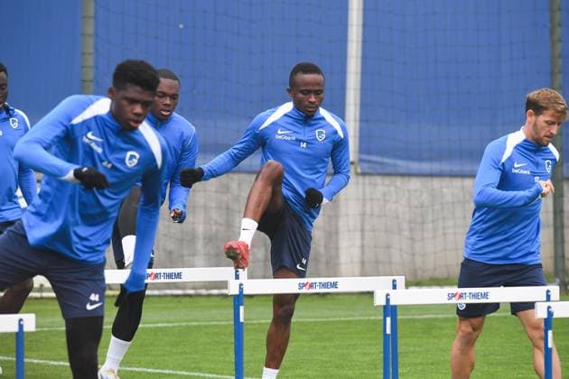 Genk s Yira Sor pictured in action during a training session of Belgian soccer team KRC Genk, on Wednesday 01 October 2025, in Genk. The team will play the Hungarian Ferencvarosi TC on Thursday, the second game (out of 8) in the league phase of the UEFA Europa League competition. JILLxDELSAUX  x135801138x
