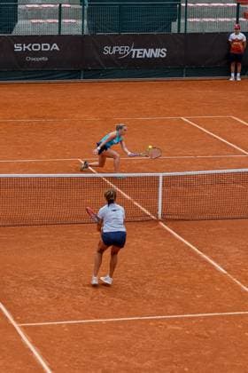 Aliona Bolsova vs Sara Bejlek during the Internazionali di Calabria 2025 WTA, Tennis Damen 125 tennis match at Chiappetta Village, Rende (Cosenza), Italy.  Copyright: xFrancescoxFarina IPAxSportx xipa-agency.netx xx IPA_66000540 IPA_Agency_IPA66000540