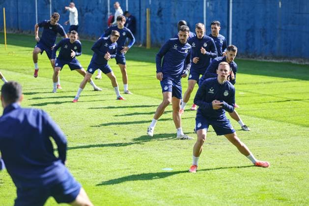 PXL_GNK Dinamo training GNK Dinamo training at Maksimir stadium in Zagreb, Croatia on 01. October 2025 before UEFA Europa league match with Maccabi Tel Aviv FC. Sandro Kulenovic, Gabriel Vidovic, Luka Stojkovic, Bruno Goda  GoranxStanzl PIXSELL