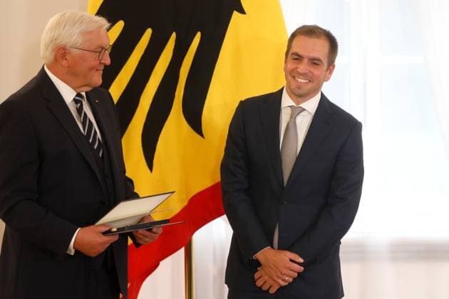 Football, Philipp Lahm honoured with the Federal Cross of Merit