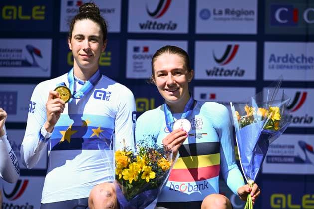UEC 2025 Road European Championship, EM, Europameisterschaft Drome-Ardeche 01 10 2025 iETOILE-SUR-RHONE, FRANCE - OCTOBER 01 : Venturelli Federica (Italy) and Vierstraete Luca (Belgium) during the podium ceremony of the Women U23 Individual Time Trial of the 2025 UEC Road European Championship Drome-Ardeche 10th edition an UCI Continental Championships cycling race of 24 km with start in Loriol-sur-Drome and finish in Etoile-sur-Rhone on October 1, 2025 in Etoile-sur-Rhone, France, 01 10 2025 Etoile-sur-Rhone France  Copyright: xVincentxKalutx
