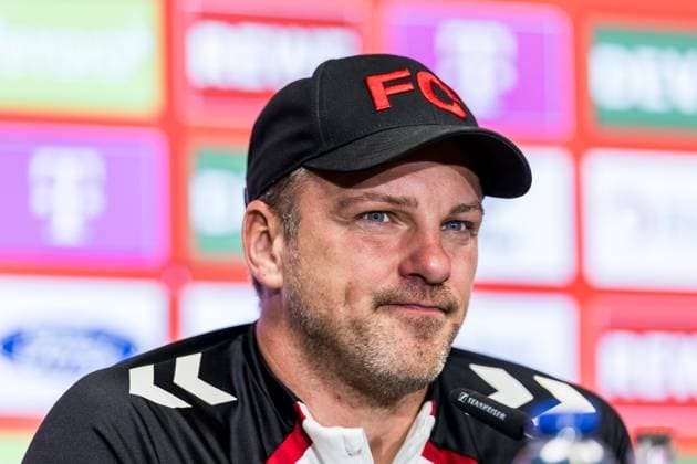 1 FC Köln Press Conference 01 10 2025 Lukas Kwasniok Coach 1 FC Köln Press Conference 1 FC Köln RheinEnergiestadion, 01 10 2025 Copyright: xBEAUTIFULxSPORTS Wunderlx