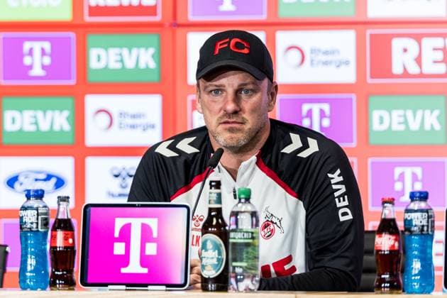 1 FC Köln Press Conference 01 10 2025 Lukas Kwasniok Coach 1 FC Köln Press Conference 1 FC Köln RheinEnergiestadion, 01 10 2025 Copyright: xBEAUTIFULxSPORTS Wunderlx