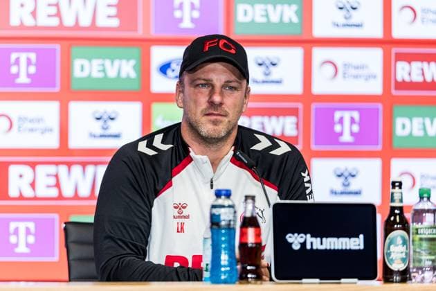 1 FC Köln Press Conference 01 10 2025 Lukas Kwasniok Coach 1 FC Köln Press Conference 1 FC Köln RheinEnergiestadion, 01 10 2025 Copyright: xBEAUTIFULxSPORTS Wunderlx