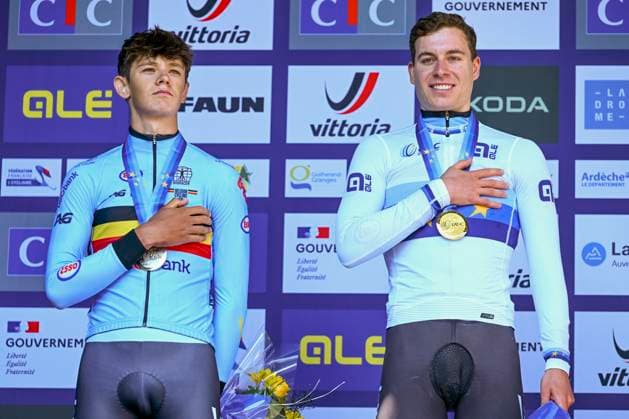 UEC 2025 Road European Championship, EM, Europameisterschaft Drome-Ardeche 01 10 2025 ETOILE-SUR-RHONE, FRANCE - OCTOBER 01 : Vervenne Jonathan (BEL) Van Kerckhove Matisse (Belgium) during the podium ceremony of the Men U23 Individual Time Trial of the 2025 UEC Road European Championship Drome-Ardeche 10th edition an UCI Continental Championships cycling race of 24 km with start in Loriol-sur-Drome and finish in Etoile-sur-Rhone on October 1, 2025 in Etoile-sur-Rhone, France, 01 10 2025 Etoile-sur-Rhone France  Copyright: xVincentxKalutx
