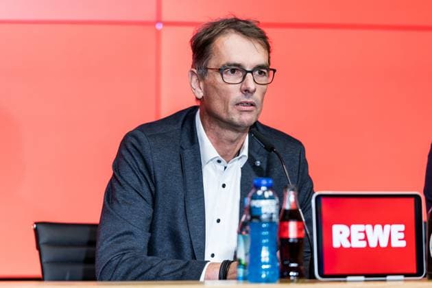 Cologne Cup25 Press Conference 01 10 2025 Dr Andreas Dartsch Deputy Chairman of the Board Sparkasse KölnBonn Press Conference Cologne Cup25 RheinEnergiestadion, 01 10 2025 Copyright: xBEAUTIFULxSPORTS Wunderlx