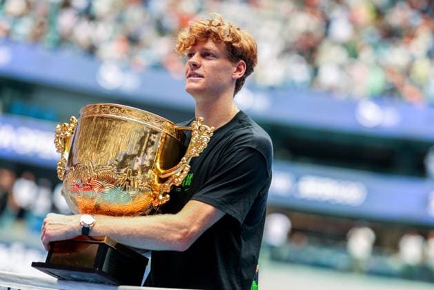 BEIJING, CHINA - OCTOBER 01: Champion Jannik Sinner of Italy celebrates after the Men s Singles Final match on day 10 of the 2025 China Open at the National Tennis Center on October 1, 2025 in Beijing, China.  Copyright: xVCGx 111594393319