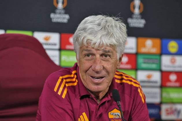 CALCIO - UEFA Europa League - AS Roma - Training and press conference, PK, Pressekonferenz 01.10.2025 Europa League : Conferenza Stampa: Gian Piero Gasperini Evan Ndicka Nella foto: Gian Piero Gasperini (Foto Gino Mancini) Rome Italy  Copyright: xIPAxSport ABACAx