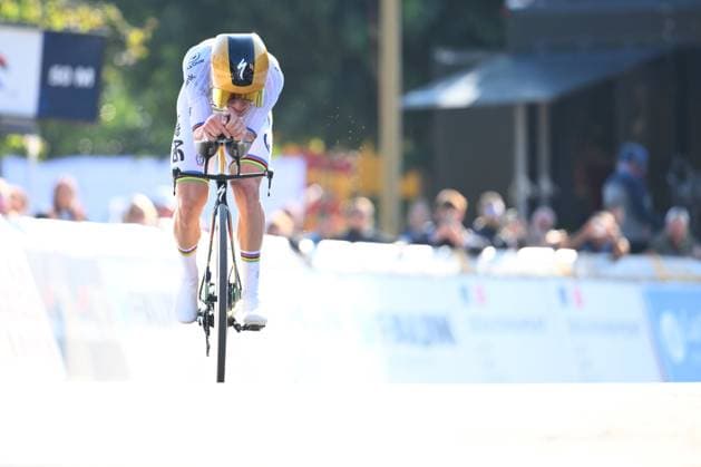UEC 2025 Road European Championship, EM, Europameisterschaft Drome-Ardeche 01 10 2025 ETOILE-SUR-RHONE, FRANCE - OCTOBER 01 : Evenepoel Remco (Belgium) during the Men Elite Individual Time Trial of the 2025 UEC Road European Championship Drome-Ardeche 10th edition an UCI Continental Championships cycling race of 24 km with start in Loriol-sur-Drome and finish in Etoile-sur-Rhone on October 1, 2025 in Etoile-sur-Rhone, France, 01 10 2025 Etoile-sur-Rhone France  Copyright: xVincentxKalutx