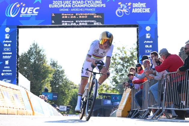 UEC 2025 Road European Championship, EM, Europameisterschaft Drome-Ardeche 01 10 2025 ETOILE-SUR-RHONE, FRANCE - OCTOBER 01 : Evenepoel Remco (Belgium) during the Men Elite Individual Time Trial of the 2025 UEC Road European Championship Drome-Ardeche 10th edition an UCI Continental Championships cycling race of 24 km with start in Loriol-sur-Drome and finish in Etoile-sur-Rhone on October 1, 2025 in Etoile-sur-Rhone, France, 01 10 2025 Etoile-sur-Rhone France  Copyright: xVincentxKalutx