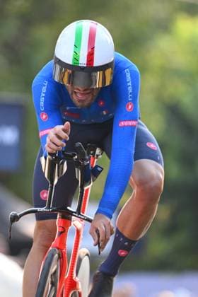 UEC 2025 Road European Championship, EM, Europameisterschaft Drome-Ardeche 01 10 2025 ETOILE-SUR-RHONE, FRANCE - OCTOBER 01 : Ganna Filippo (Italy) during the Men Elite Individual Time Trial of the 2025 UEC Road European Championship Drome-Ardeche 10th edition an UCI Continental Championships cycling race of 24 km with start in Loriol-sur-Drome and finish in Etoile-sur-Rhone on October 1, 2025 in Etoile-sur-Rhone, France, 01 10 2025 Etoile-sur-Rhone France  Copyright: xVincentxKalutx