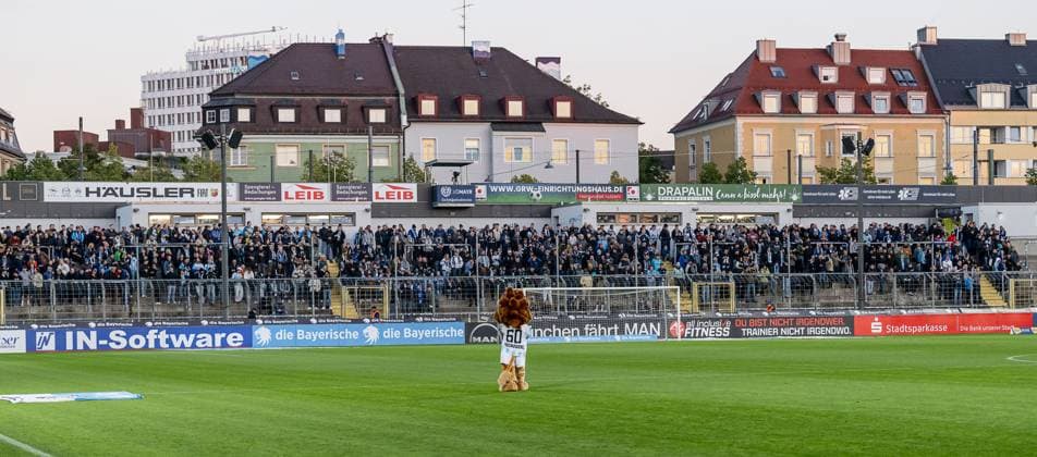 Mascot Sechzgerl TSV 1860 Muenchen in front of the actual Gaestekurve, which is filled with Loewenfans GER, TSV 1860 Muenchen vs Viktoria Koeln 1904, Soccer, 3 Bundesliga, Matchday 9, Season 2025 2026, 01 10 2025 DFL DFB REGULATIONS PROHIBIT ANY USE OF PHOTOGRAPHS as IMAGE SEQUENCES and or QUASI VIDEO GER, TSV 1860 Muenchen vs Viktoria Koeln 1904, Football, 3 Bundesliga, Matchday 9, Season 2025 2026, 01 10 2025 Muenchen Copyright: xEibner-Pressefoto HeikexFeinerx EP_HFR