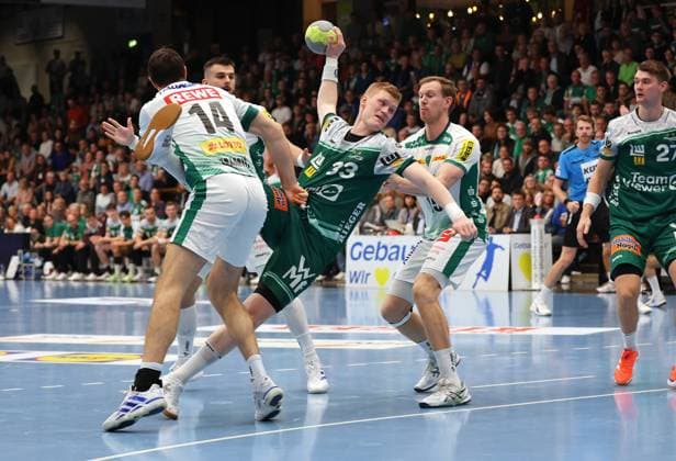 01 10 2025, Germany, Göppingen, Handball DHB Pokal 2 Runde, FRISCH AUF Göppingen vs SC DHfK Leipzig, Ymir Örn Gislason FAG