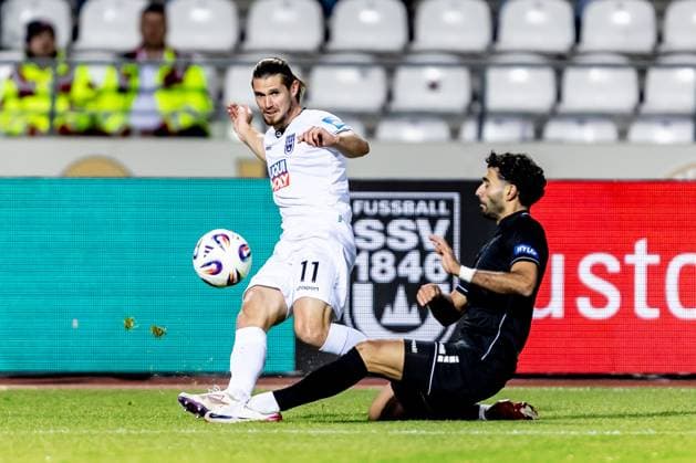 Football, Season 2025 2026, 3 Liga, Donaustadion Ulm, 9 Matchday, SSV Ulm 1846 Football 1 FC Schweinfurt 05, 01 10 2025 01 10 2025, Football, Season 2025 2026, 3 Liga, Donaustadion Ulm, 9 Matchday, SSV Ulm 1846 Football 1 FC Schweinfurt 05, v l 11 Dennis Chessa SSV Ulm 1846 Football , 11 Ekin Celebi 1 FC Schweinfurt 05 Photo Lucca Fundel Ulm Donaustadion Baden Württemberg Germany