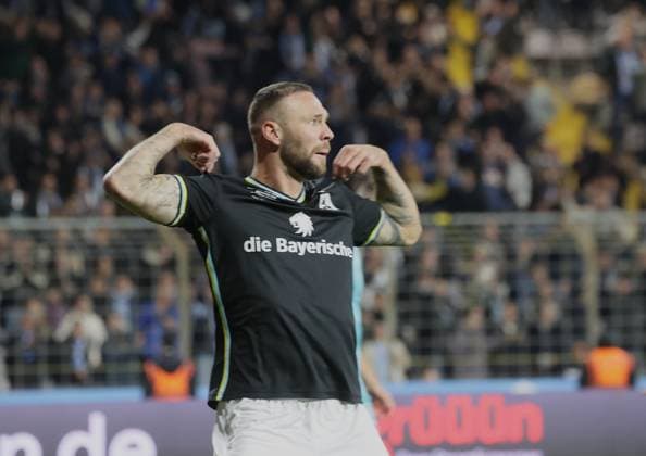 1860 Muenchen 34 Patrick HOBSCH after his goal for 2 2 Football 1860 Cologne 3 Football League, TSV 1860 München FC Viktoria Köln, Matchday 9, Season 2025 2026, on 1 10 2025 in Munich, S T A D I O N A N D E R G R U E N W A L D E R S T R A S S E, Germany Source Copyright Credit Oryk HAIST xFUSSBALL-1860-KOELNx