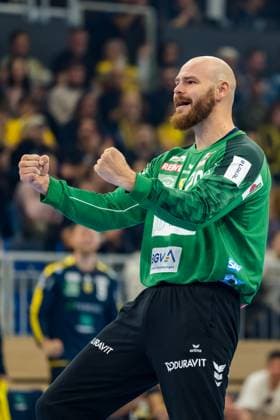 Mike Jensen 20 Rhein Neckar Löwen shows jubilation after parade DHB Pokal 2025 26 2nd round Rhein Neckar Löwen vs SG Flensburg Handewitt at the SNP Dome in Heidelberg DHB Pokal 2025 26 2nd round Rhein Neckar Löwen vs SG Flensburg Handewitt 01 10 2025 Copyright: xMaxxMesterx