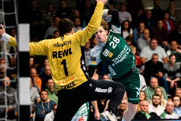 Goeppingen DHB Pokal 25 26 Frisch Auf Goeppingen SC DHfK Leipzig f li Goalkeeper Domenico Ebner Leipzig , Franko Lastro Goeppingen Goeppingen EWS Arena Baden Württemberg Germany