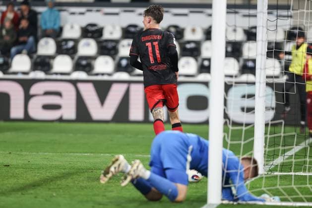 3 Liga SC Verl FC Ingolstadt 04 Goal Cheer Goal Equalizer 1 1 Frederik Christensen 11, FCI Goalkeeper Schulze Philipp 1 Verl 3 Liga FC Ingolstadt 04 Season 2025 2026 SC Verl
